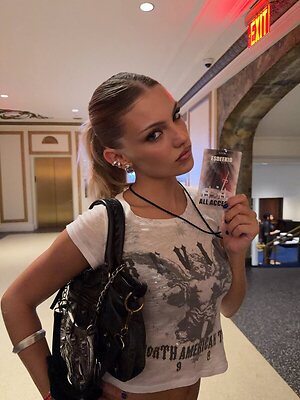 Lily Rowland leaked photo #44