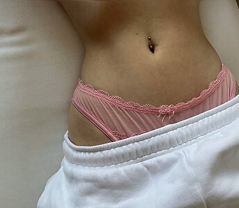 Lily Varie leaked photo #2