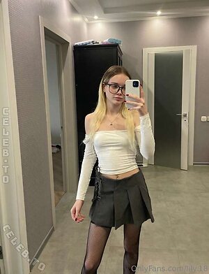 lily.18 Nude Leaked Photo #20