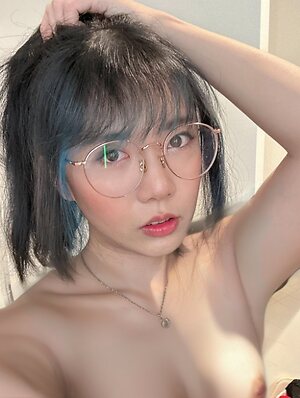 LilyPichu leaked photo #26