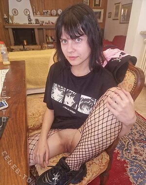 Lilysweetgirl Nude Leaked Photo #43