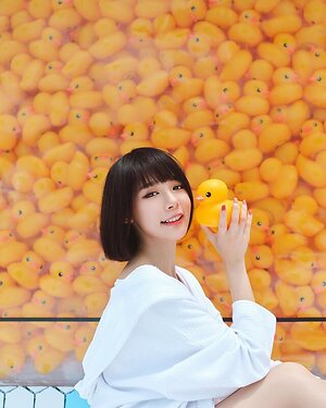Lin Min Chen leaked photo #126