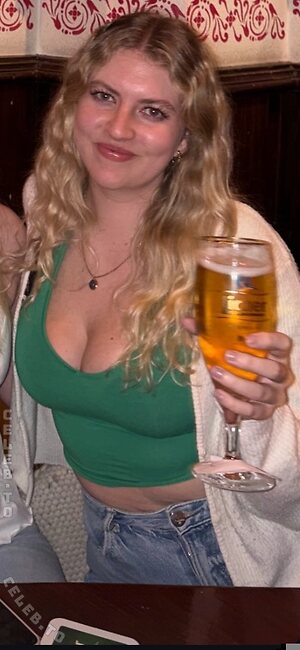 Lina de Groef Nude Leaked Photo #9