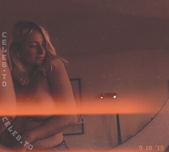 Lina Mallon Nude Leaked Photo #3