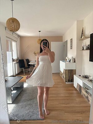 linaaaa25 Nude Leaked Photo #21