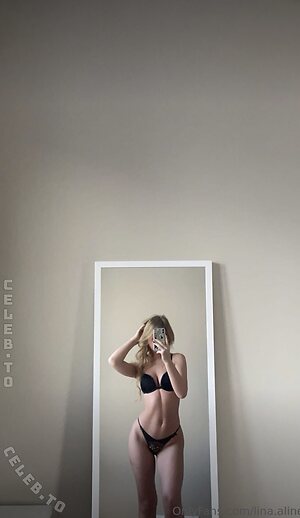 Linaalineeee Nude Leaked Photo #9