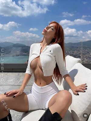 Linajoline Nude Leaked Photo #2