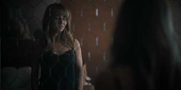 Linda Cardellini leaked photo #83