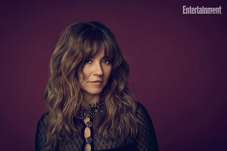 Linda Cardellini leaked photo #99