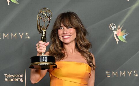 Linda Cardellini leaked photo #156
