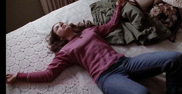 Linda Cardellini leaked photo #227
