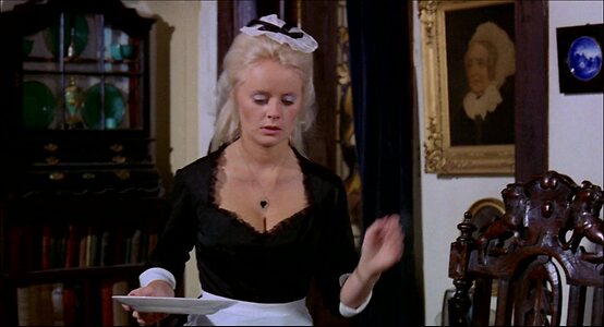 Linda Cunningham leaked photo #2