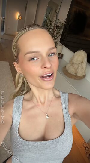 Linda Gleiber Nude Leaked Photo #16