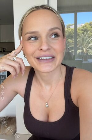 Linda Gleiber leaked photo #70