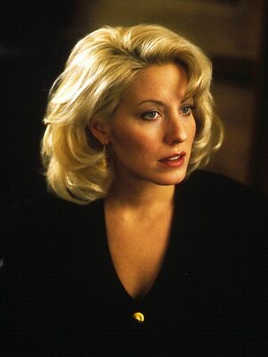 Linda Kozlowski leaked photo #5