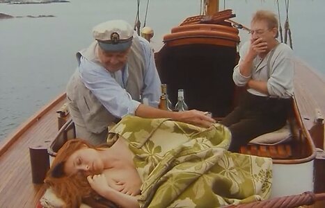 Linda Kozlowski Nude Leaked Photo #32