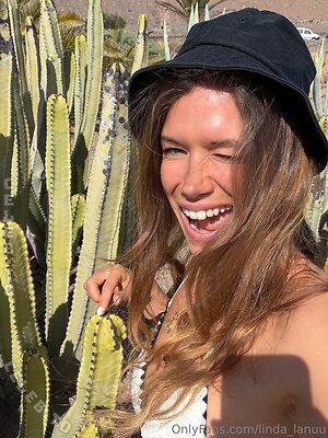 Linda Lanu Nude Leaked Photo #66