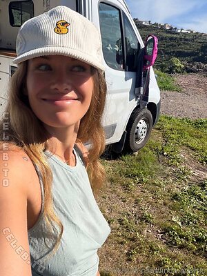 Linda Lanu Nude Leaked Photo #172