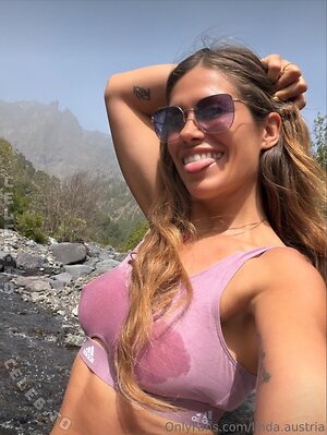 Linda Lanu Nude Leaked Photo #202