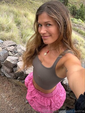 Linda Lanu Nude Leaked Photo #247