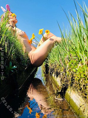 Linda Lanu Nude Leaked Photo #282