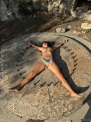 Linda Lanu Nude Leaked Photo #332