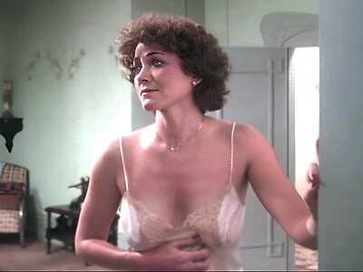 Linda Thorson Nude Leaked Photo #16