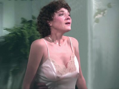Linda Thorson Nude Leaked Photo #19