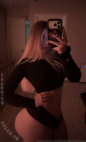 Lindsay Capuano photo