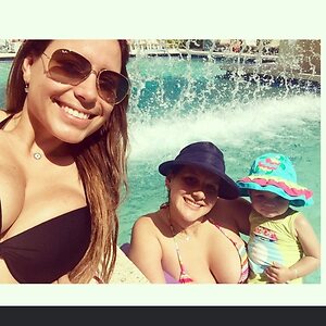 Lindsay Casinelli leaked photo #10