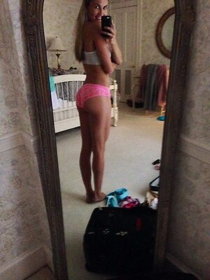Lindsay Clubine leaked photo #25