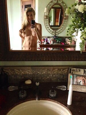 Lindsay Clubine Nude Leaked Photo #46