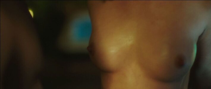 Lindsay Crolius Nude Leaked Photo #2