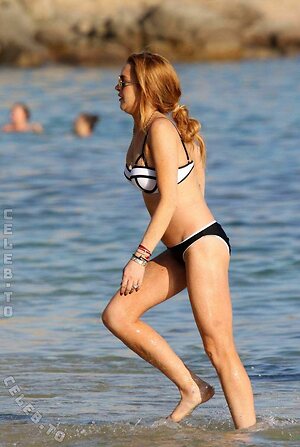 Lindsay Lohan Nude Leaked Photo #57