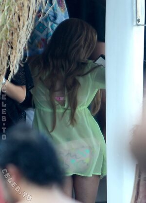 Lindsay Lohan Nude Leaked Photo #76