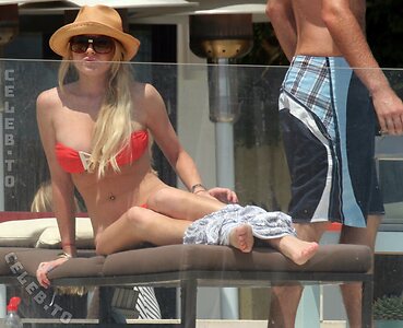 Lindsay Lohan Nude Leaked Photo #238