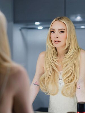 Lindsay Lohan leaked photo #565