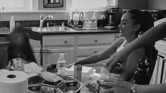 Lindsey Morgan leaked photo #4