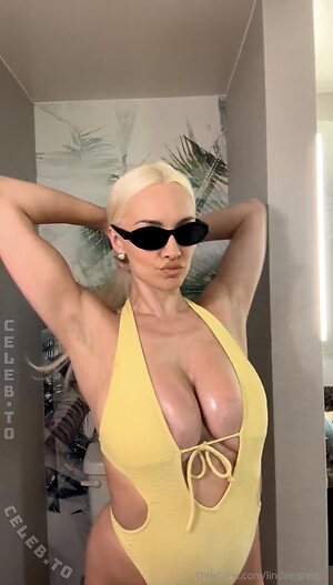 Lindsey Pelas Nude Leaked Photo #97