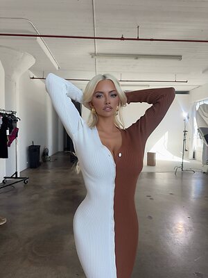 Lindsey Pelas leaked photo #311