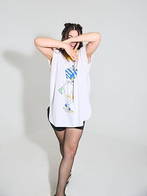 Lindsey Shaw leaked photo #10