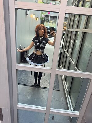 Lindsey Stirling leaked photo #3