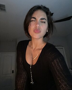 Linnea Mondragon leaked photo #9