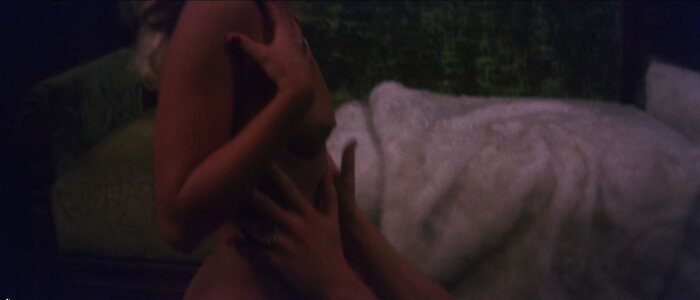 Linnea Quigley Nude Leaked Photo #7