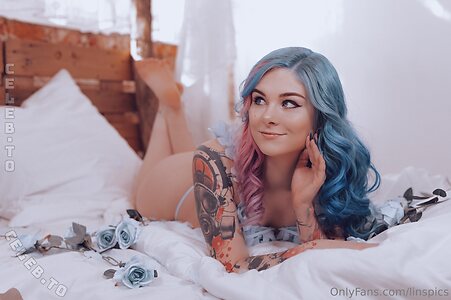 Linspics Nude Leaked Photo #52