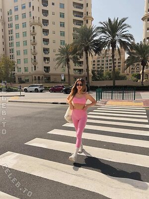 linuschka Nude Leaked Photo #11