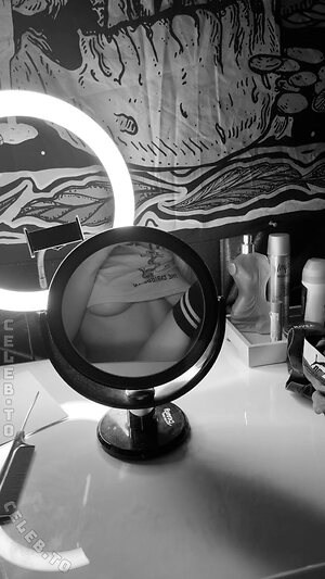 Lin_xyx Nude Leaked Photo #5