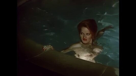 Lisa De Leeuw leaked photo #2