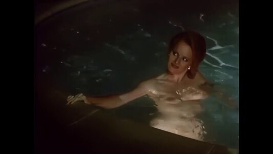Lisa De Leeuw leaked photo #12