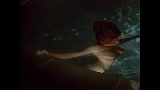 Lisa De Leeuw leaked photo #14